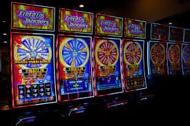 Responsible gaming reminder scene for ak4444 Betting Guide readers